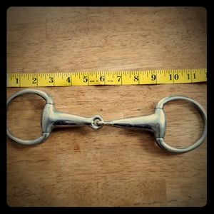 Eggbutt snaffle